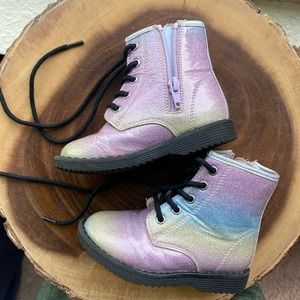 Toddler Boots 🌈